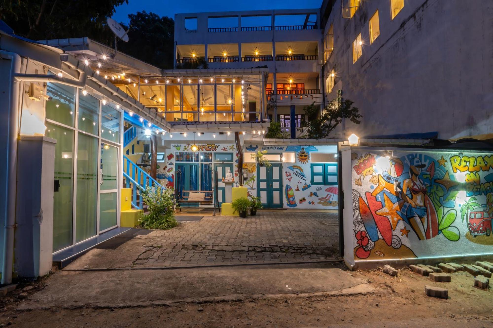 Aaradhya Mirissa Hotel Buitenkant foto