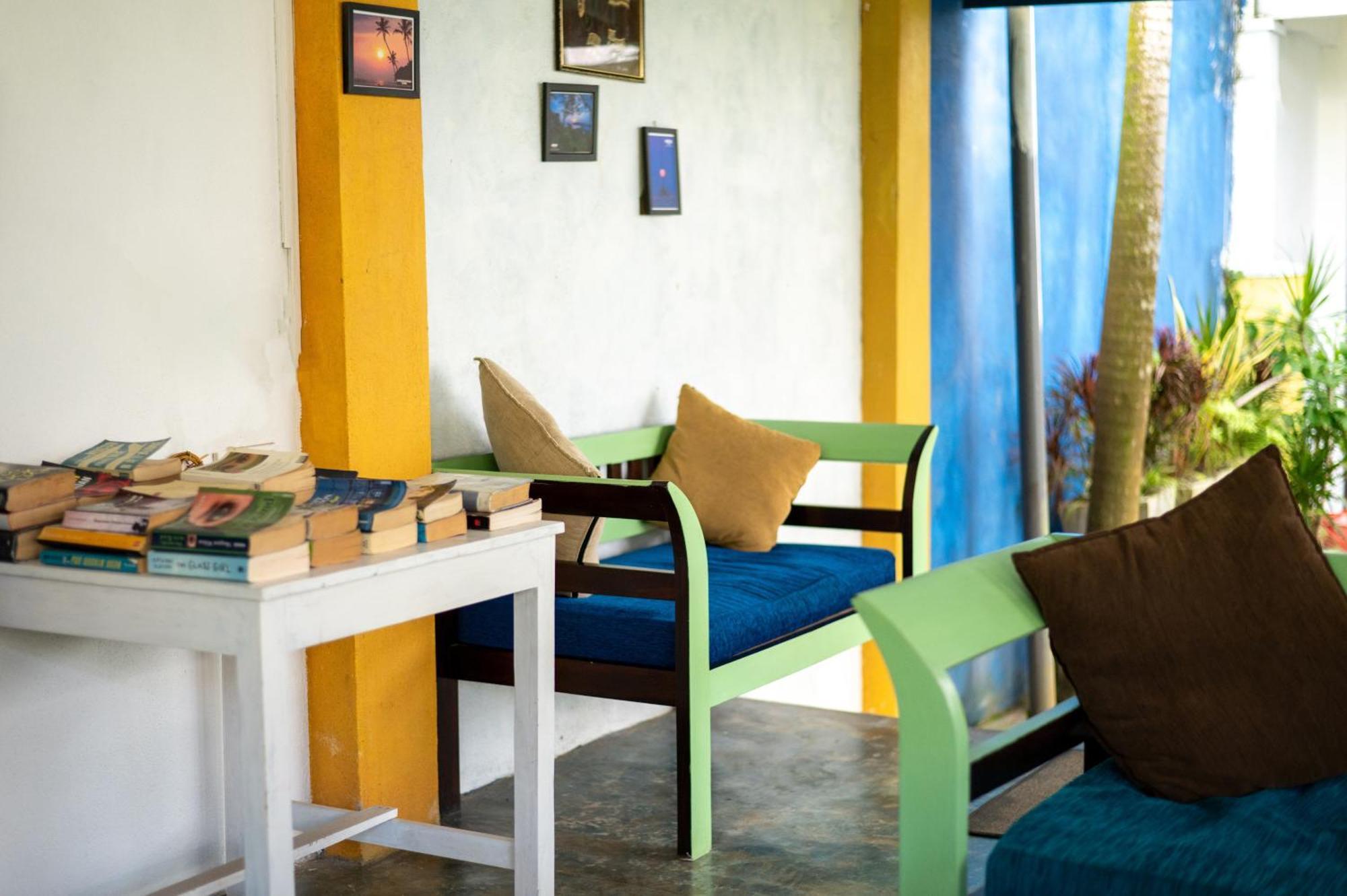 Aaradhya Mirissa Hotel Buitenkant foto