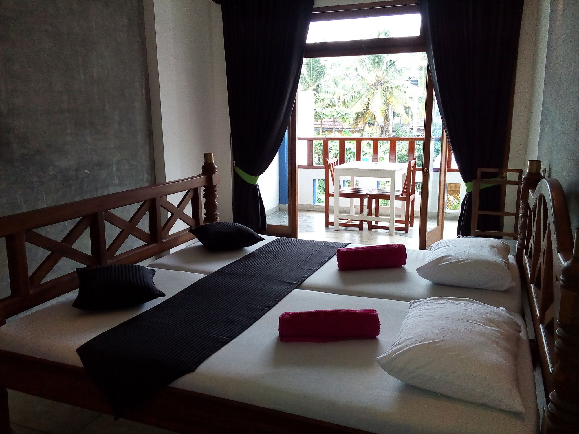 Aaradhya Mirissa Hotel Buitenkant foto