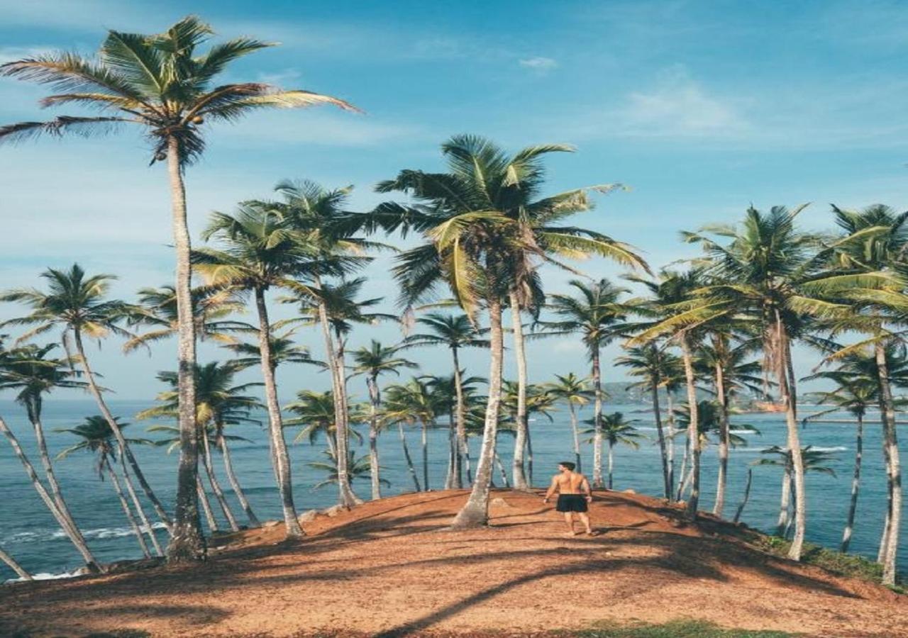 Aaradhya Mirissa Hotel Buitenkant foto